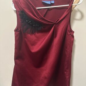 Vera Wang Elegant Burgundy Sleeveless Top Size Small
